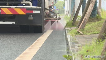 株洲石峰區(qū)環(huán)衛(wèi)清掃設備升級 高壓清洗車助力“掃地王”煥新顏